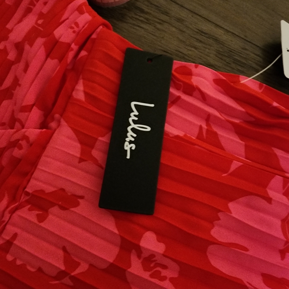 Lulu’s Vibrant Moment Floral Pleated Lace-Up Midi Dress NWT Red & Pink Med - Picture 8 of 13